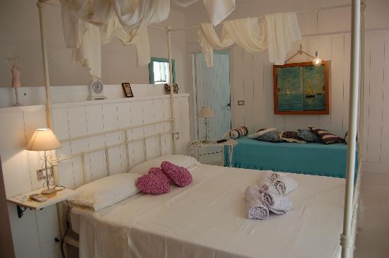مبيت وإفطار غْروتّامّاري A Casa Di Lolu الغرفة الصورة